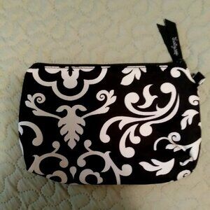 Thirty-One mini zipper pouch in the "Black Parisian Pop" pattern